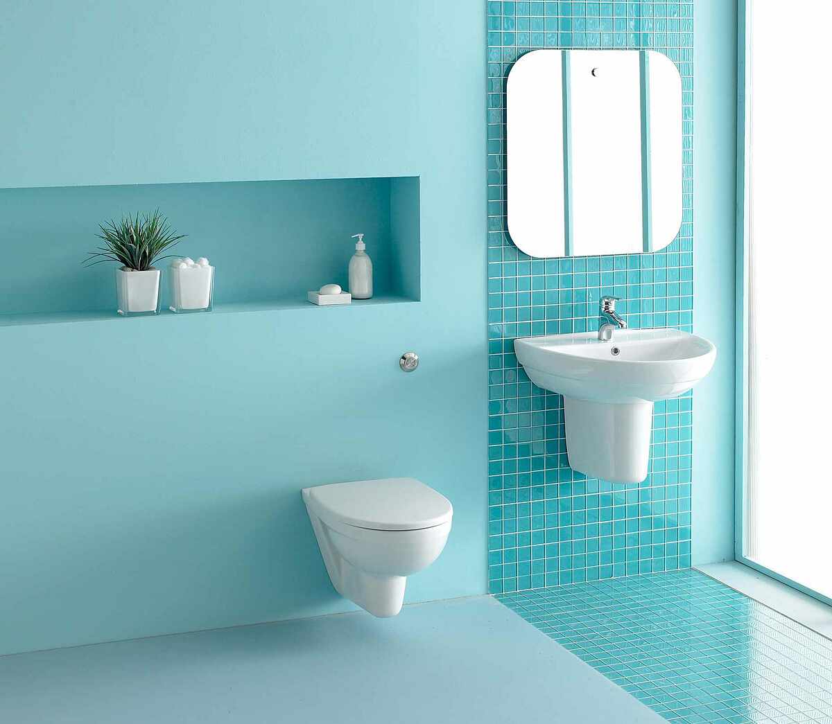 Gạch mosaic xanh lam pastel ốp phòng tắm